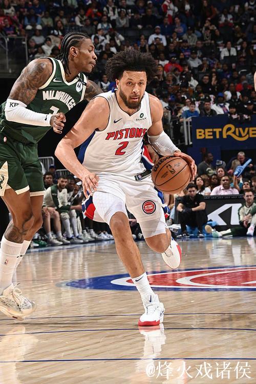 雄鹿胜活塞7连胜晋级淘汰赛 骑士送奇才15连败 雄鹿胜活塞7连胜晋级淘汰赛 骑士送奇才15连败